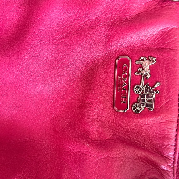 Fuchsia Coach Lindsey bag - Picture 8 of 10
